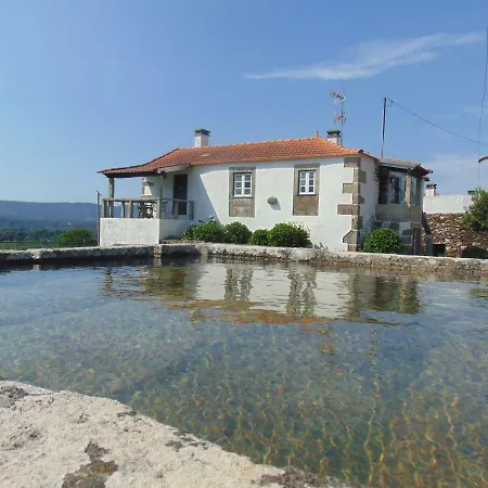 別荘 Casas Da Loureira - Casa Do Antonio E Pascoal ヴィラ・ノーヴァ・デ・セルヴェイラ